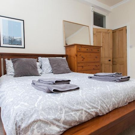 Amazing Apartments - London Road By Holyrood Park Единбург Екстер'єр фото